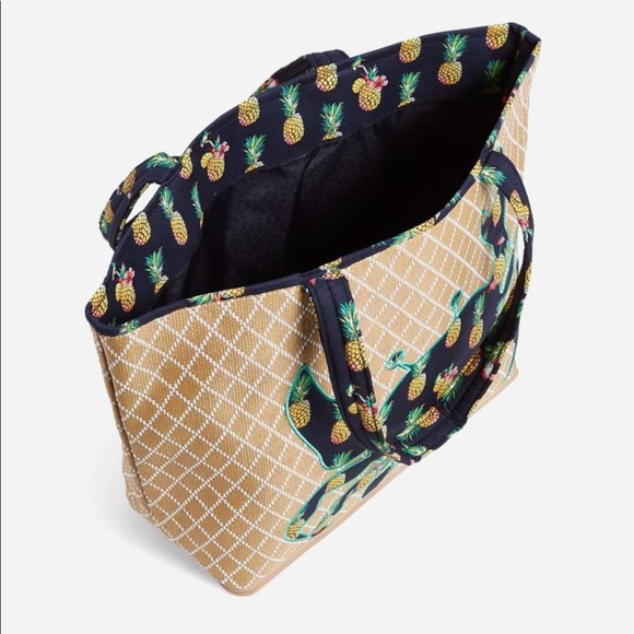 NWT! Vera Bradley Beach Tote toucan party - Picture 2 of 3